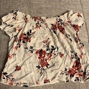 Kendall & Kylie off shoulder floral top